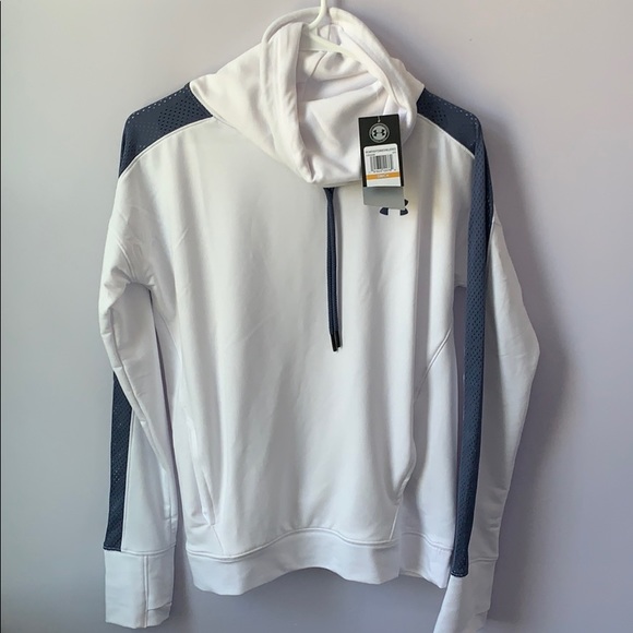 under armour turtleneck sweatshirt